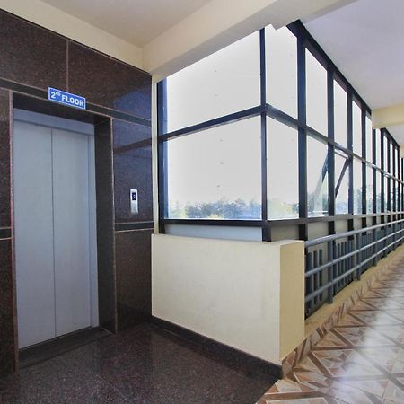 Mg Road One Hotel Bangalore Exterior foto